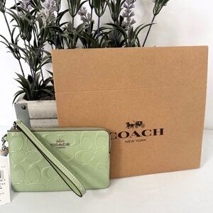 Coach Green Wristlet Clutch